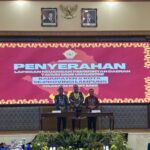 Wakil Bupati Lampung Barat Serahkan LKPD kepada BPK Perwakilan Provinsi Lampung.
