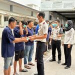 Antisipasi Dampak Abu Vulkanik Gunung Anak Krakatau, Rutan Kota Agung Bagikan Masker kepada Warga Binaan