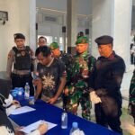 Antisipasi Peredaran Handphone dan Narkoba, Lapas Gunung Sugih Gelar Razia Gabungan dan Tes Urine Bersama TNI-Polri